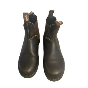 Blundstones 500 in gently used condition